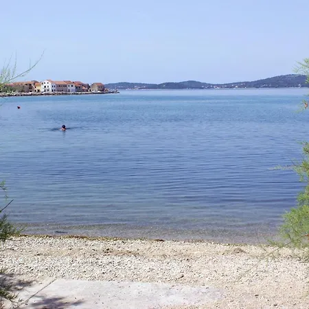 4197b דירה ביבינייה