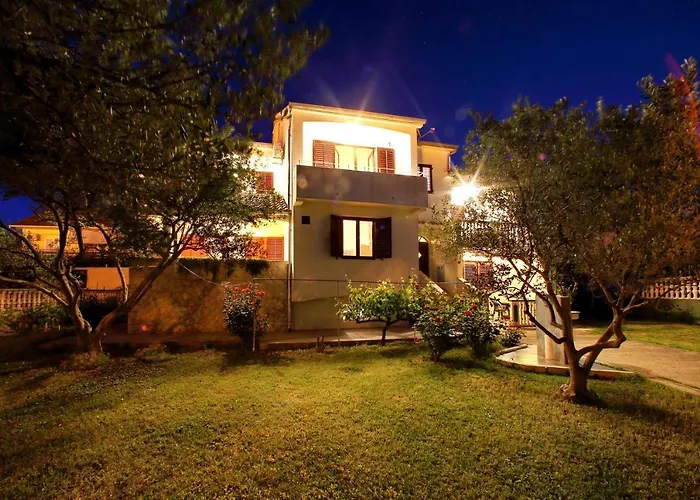 4197b Apartment *